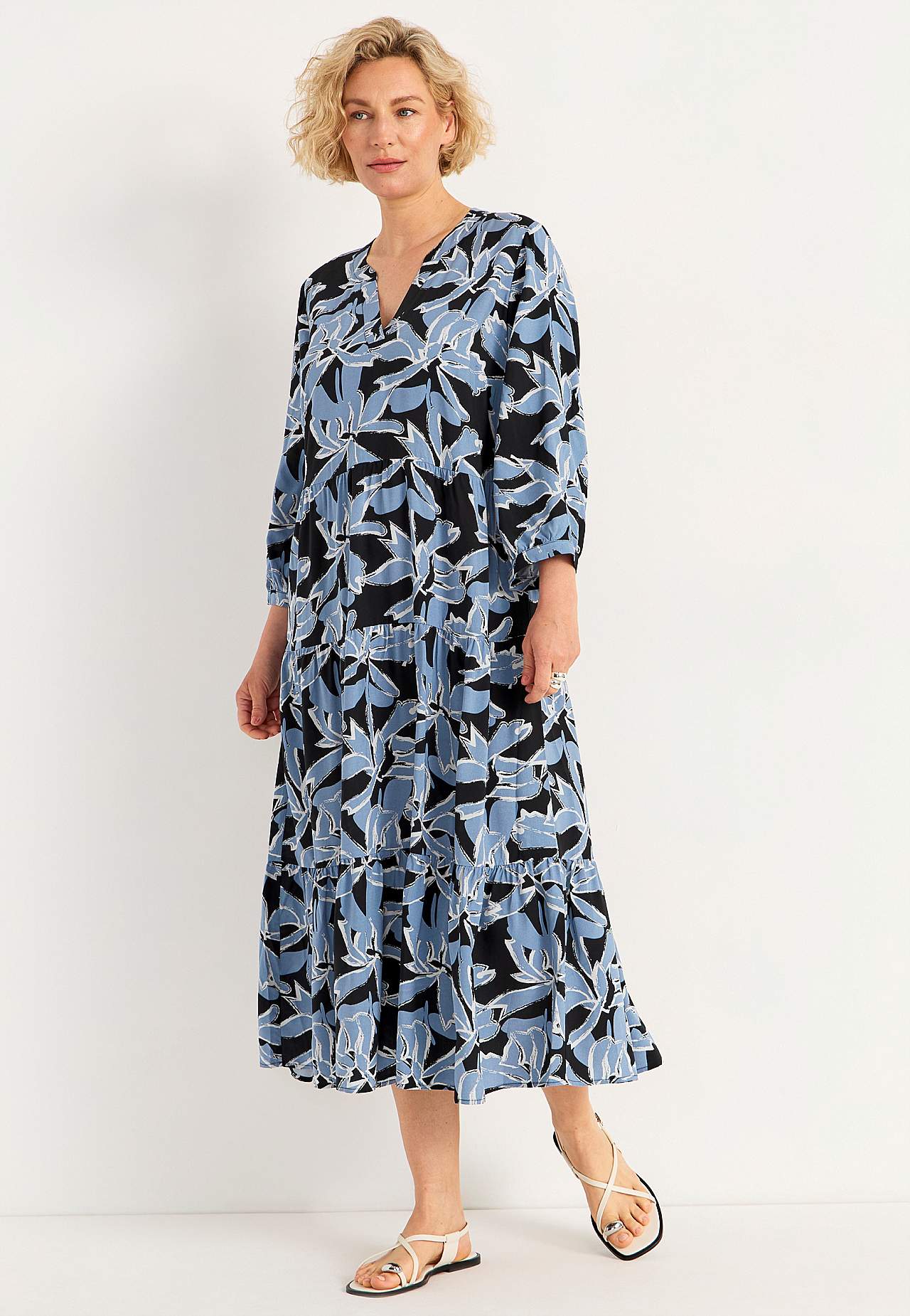 Dress with flounces