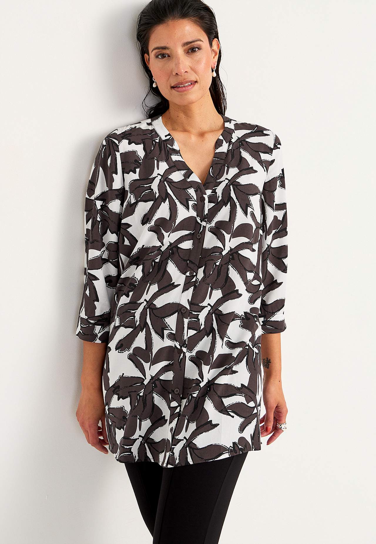 Tunic with 3/4 sleeve