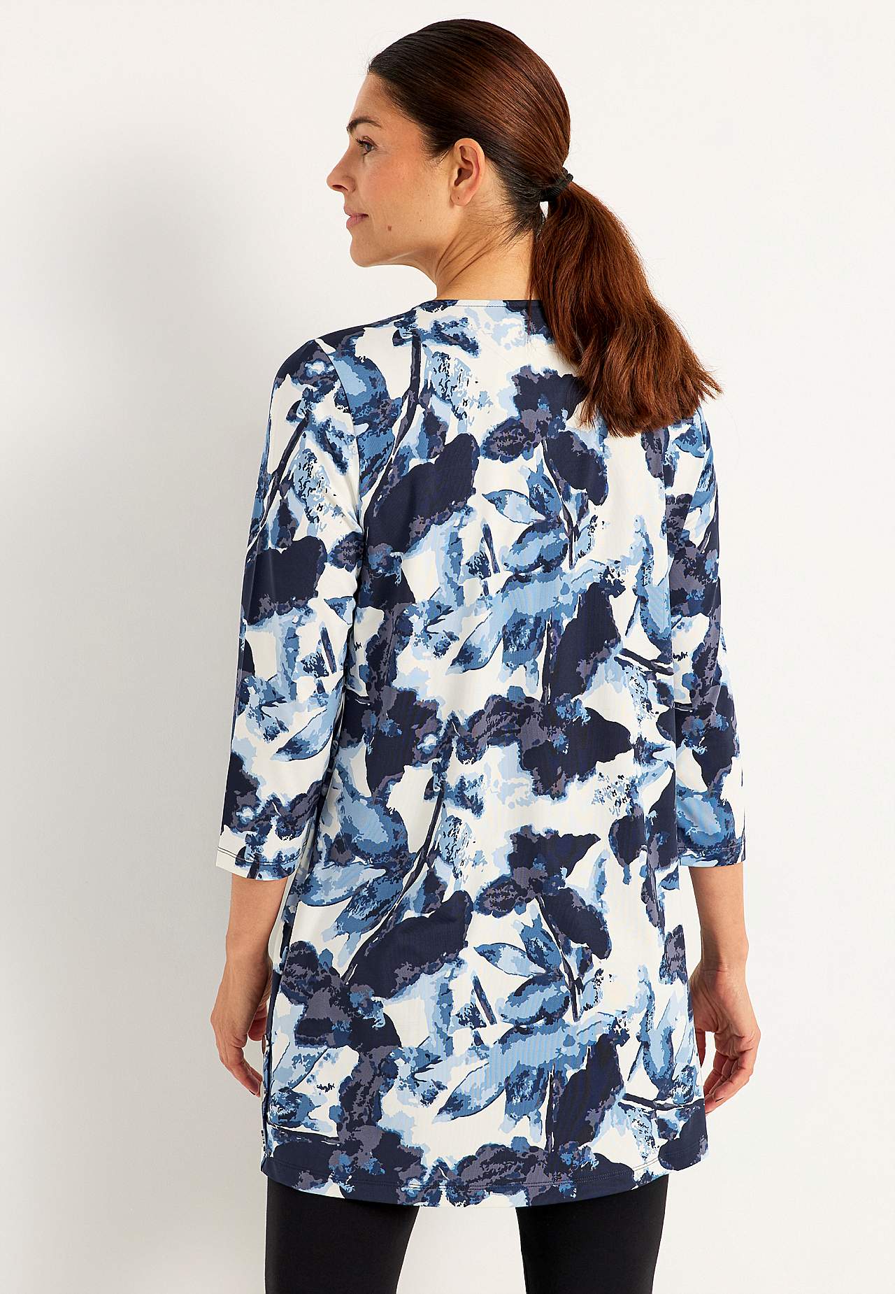 Jersey tuniq with buttons