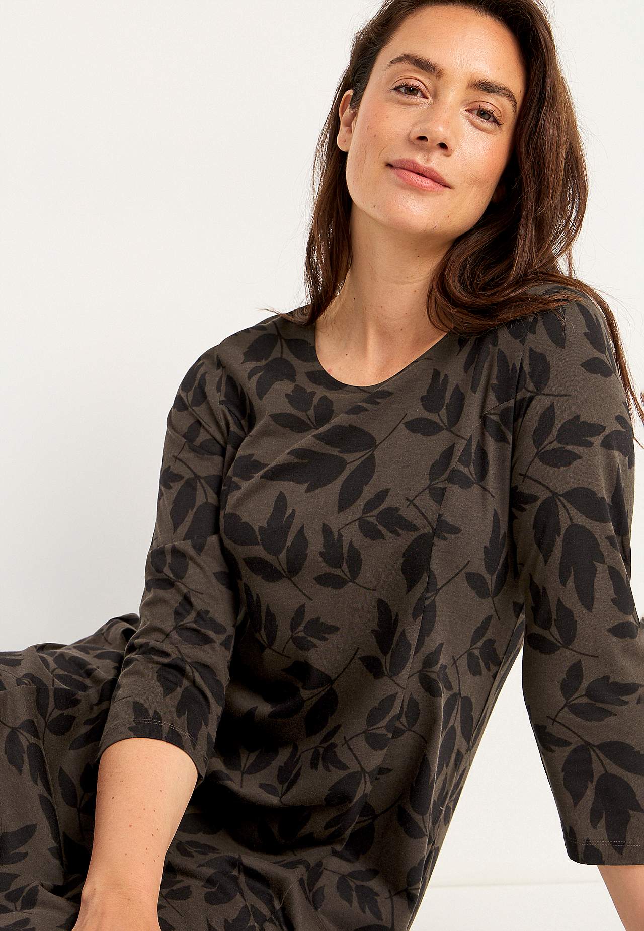 Patterned jersey dress with pockets