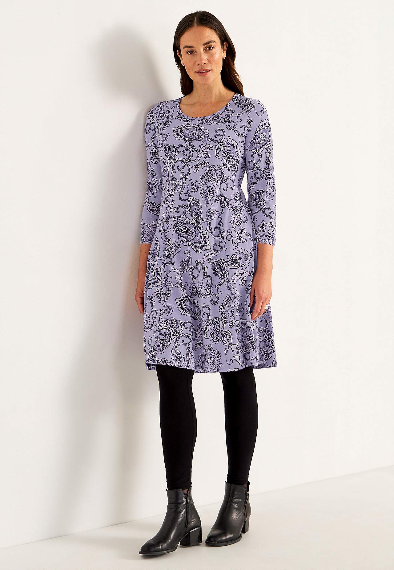 Patterned jersey dress with pockets