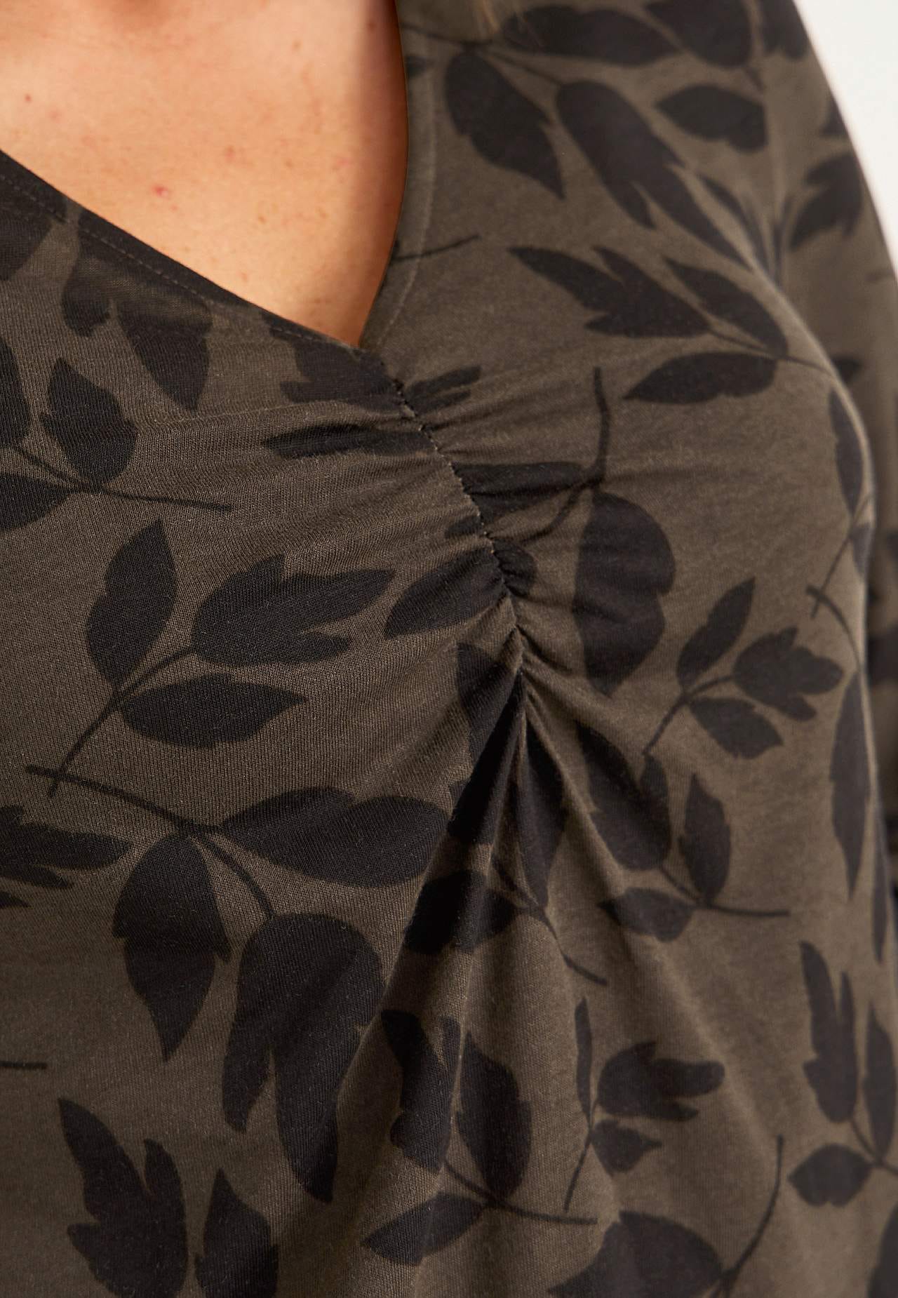 Jersey top with gatherings