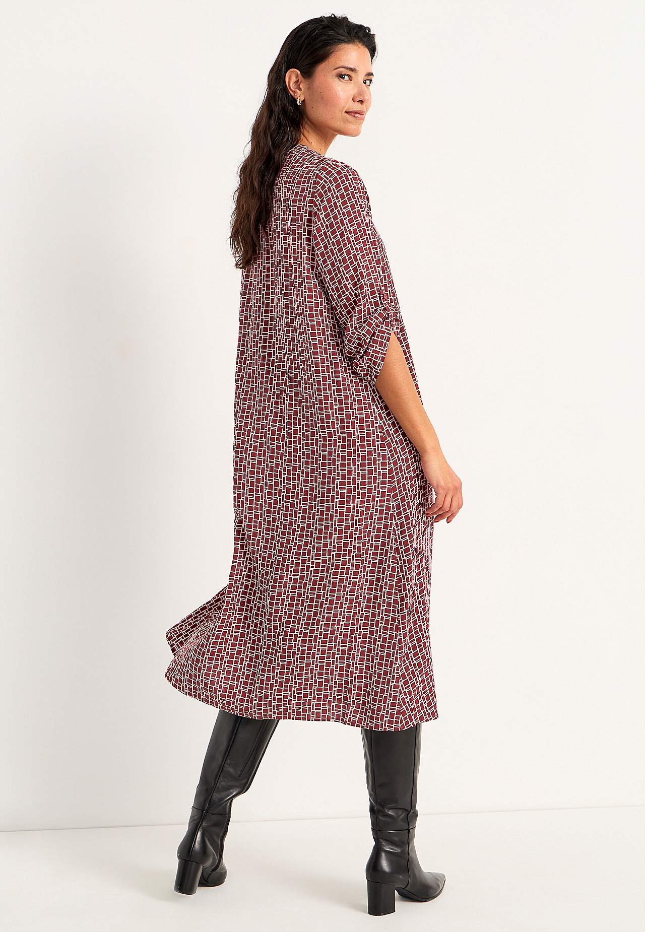 V-neck, woven dress