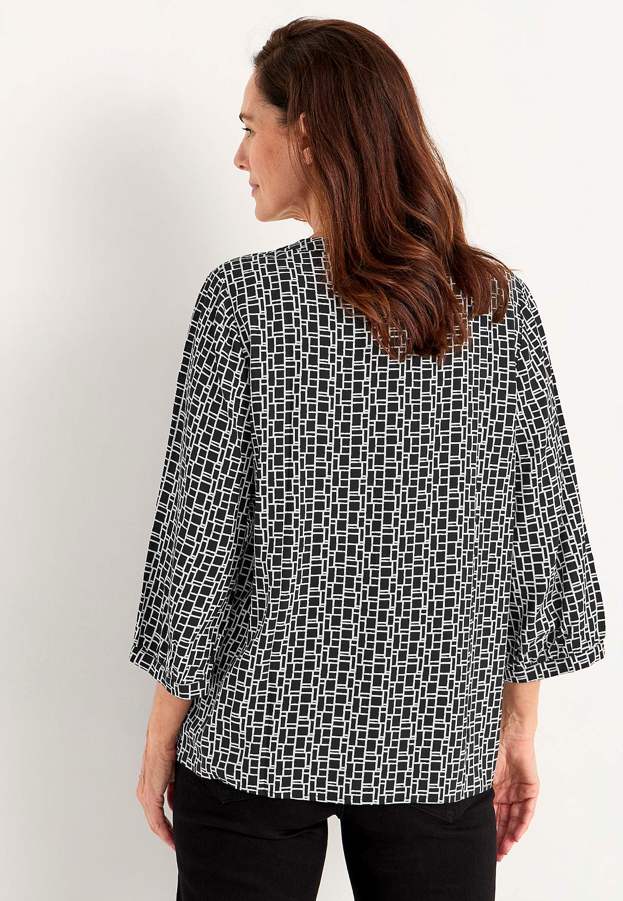 V-neck, woven blouse