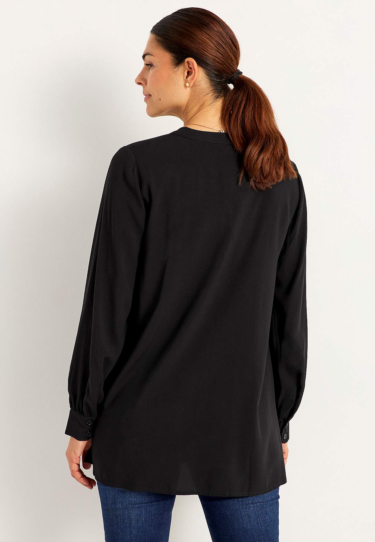 V-neck, woven tunic