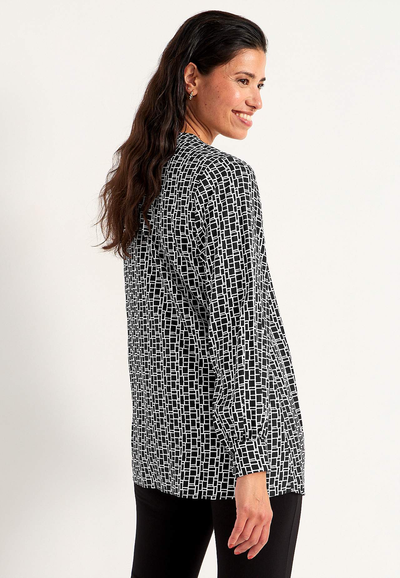 V-neck, woven tunic