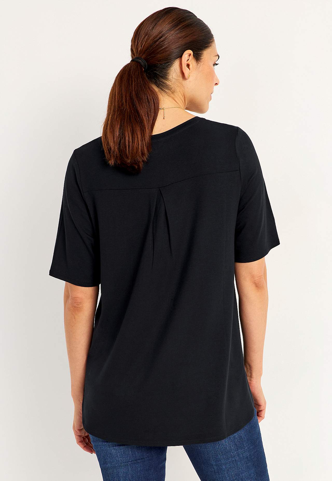 Jersey top with short sleeves