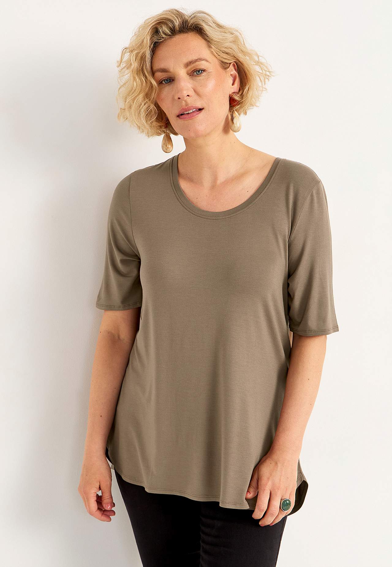 Jersey top with short sleeves