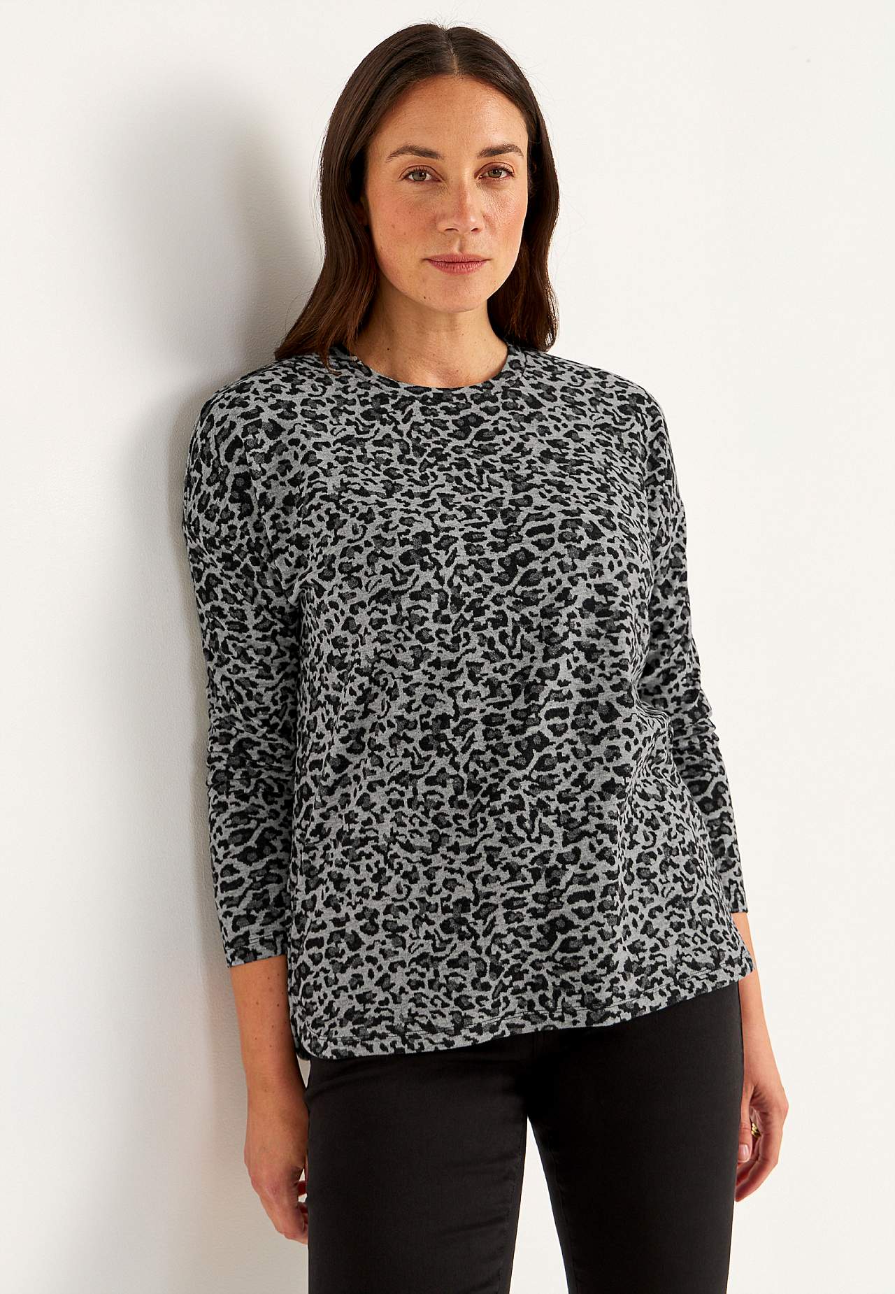 Super soft, long-sleeved jersey top