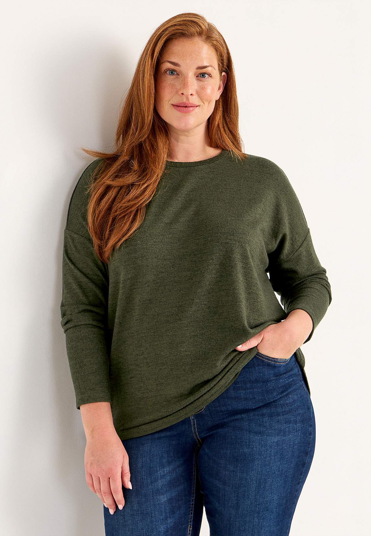 Super soft, long-sleeved jersey top