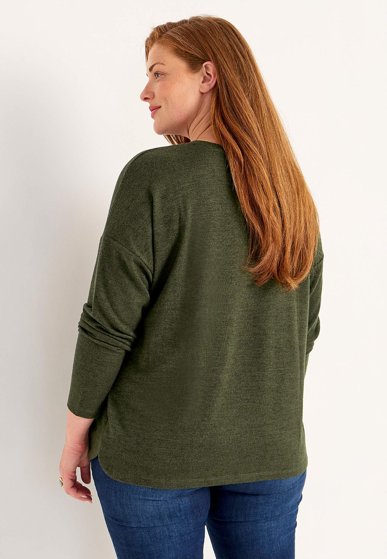 Super soft, long-sleeved jersey top