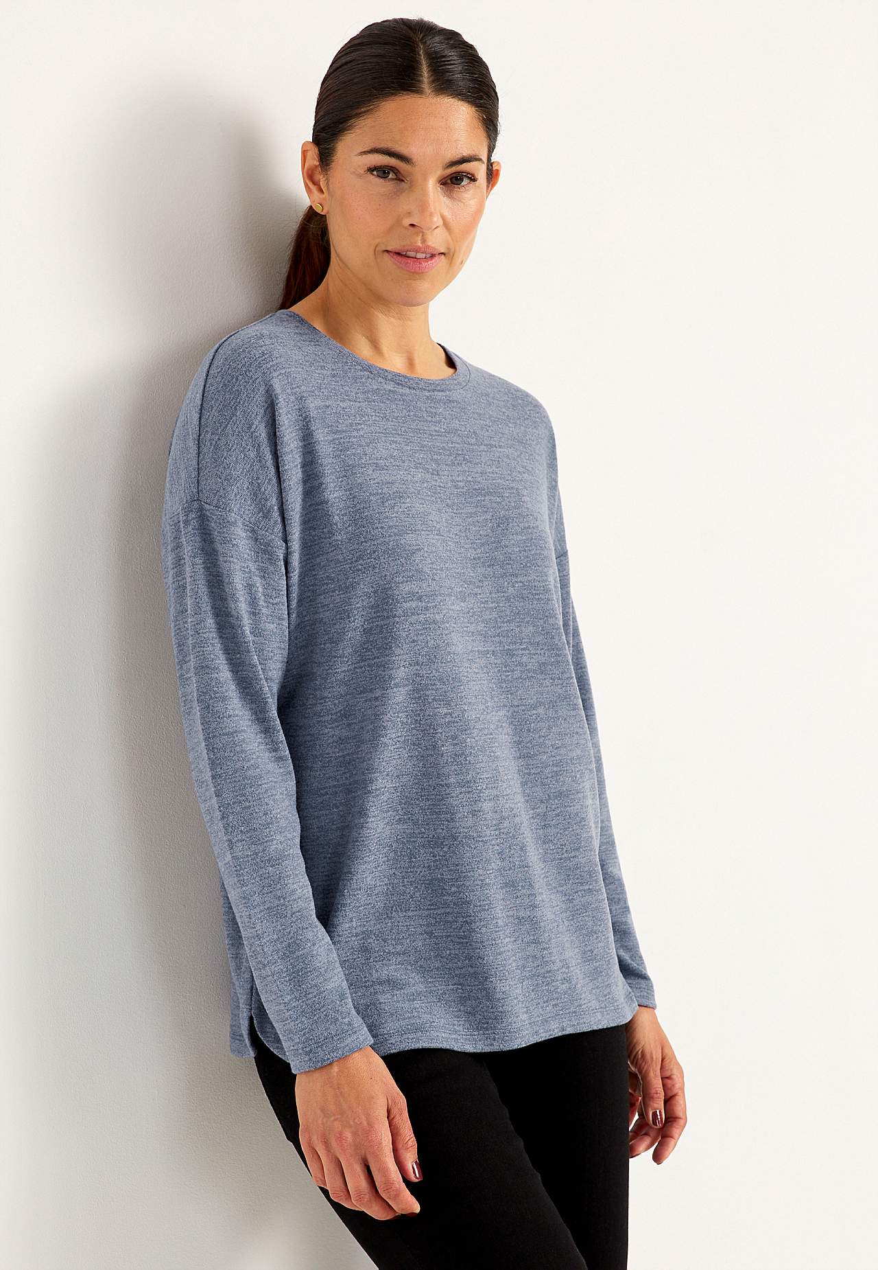Super soft, long-sleeved jersey top