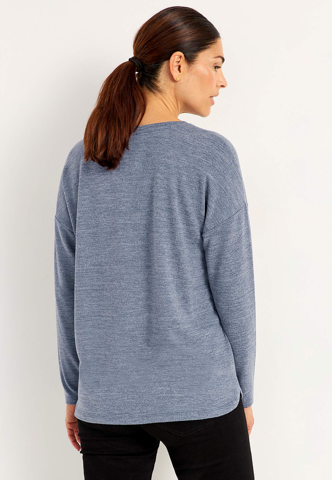 Super soft, long-sleeved jersey top