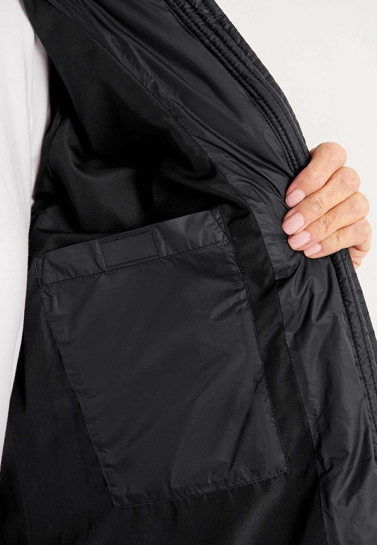 Jacket with down feel