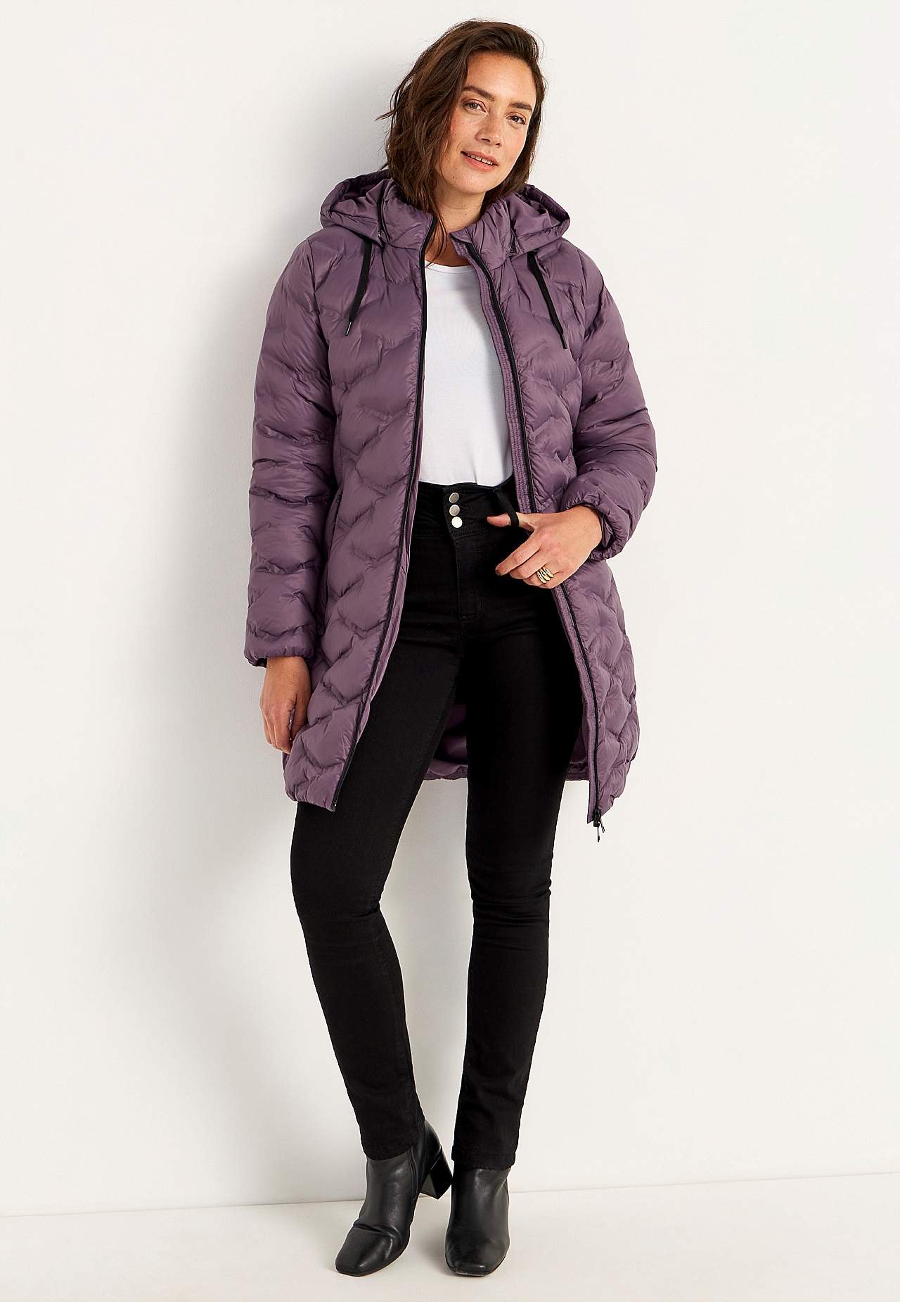 Jacket with down feel