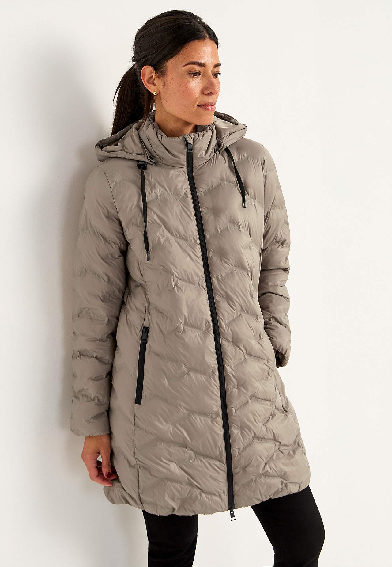 Jacket with down feel