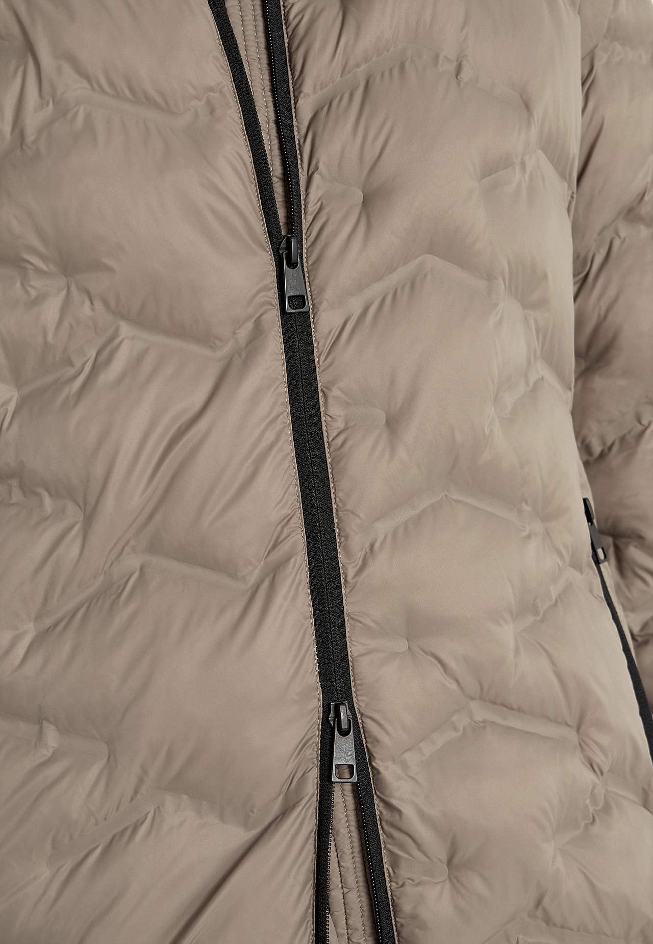 Jacket with down feel