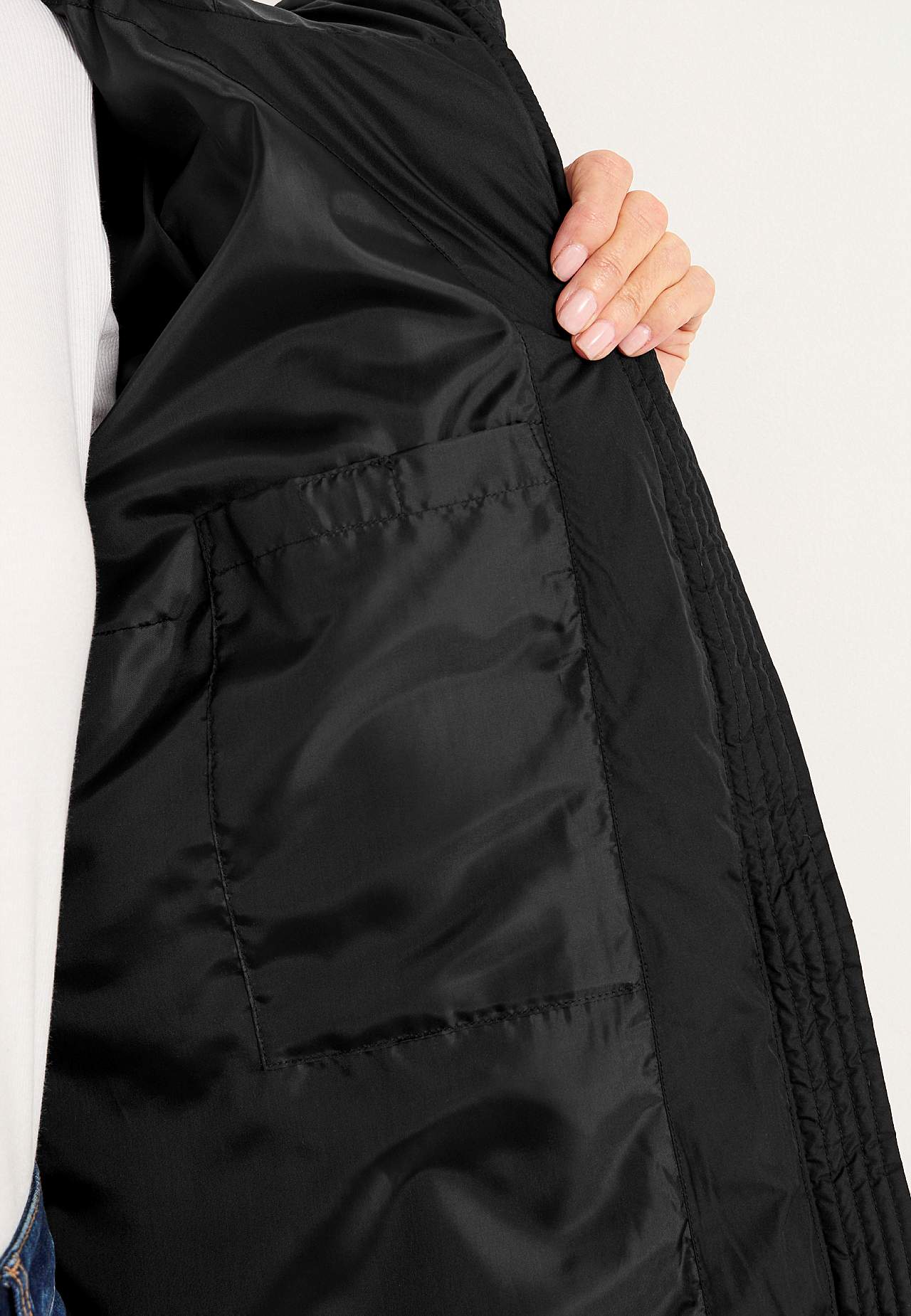 Long jacket with fluffy padding