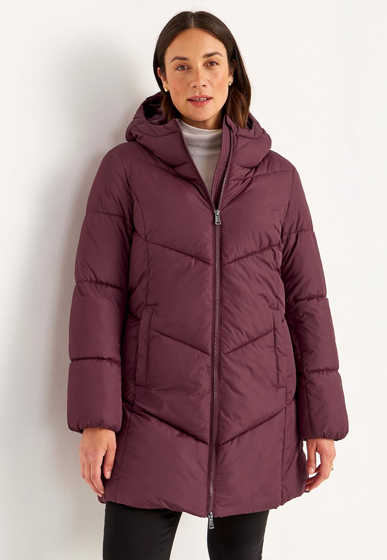Long jacket with fluffy padding