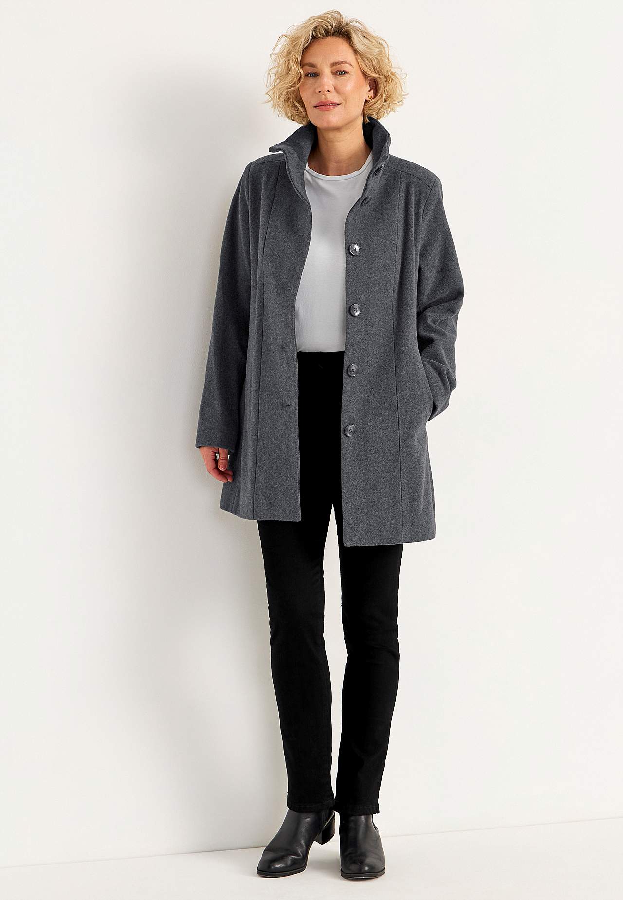 Coat with stand-up collar