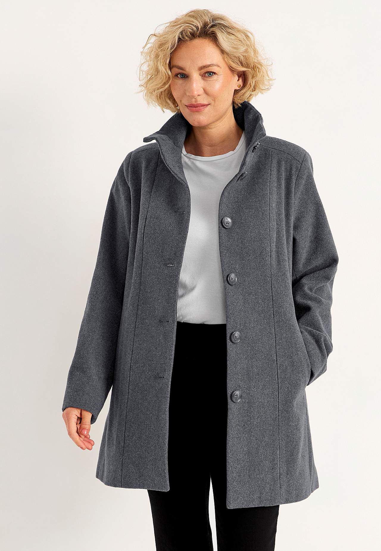 Coat with stand-up collar