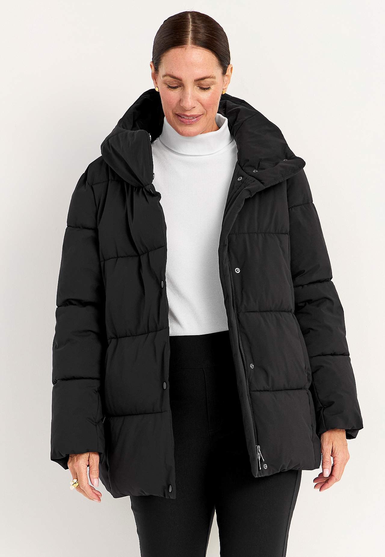 Jacket with down feel
