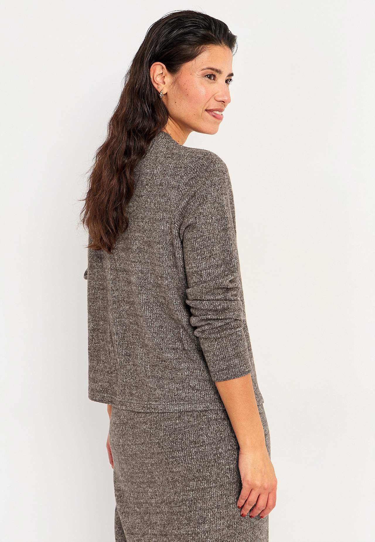 Super soft sweater with buttons