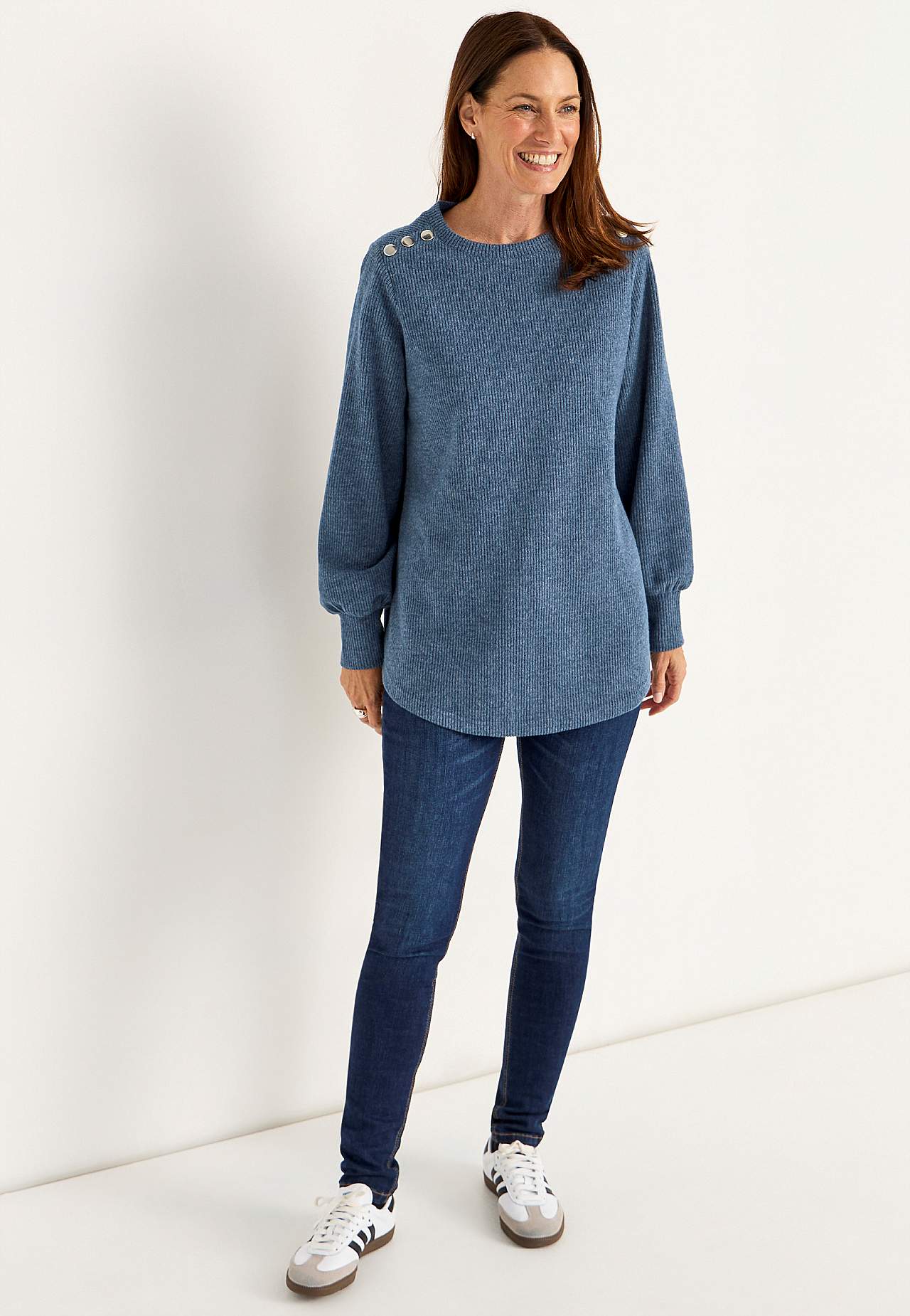 Soft jersey sweater with buttons Beata