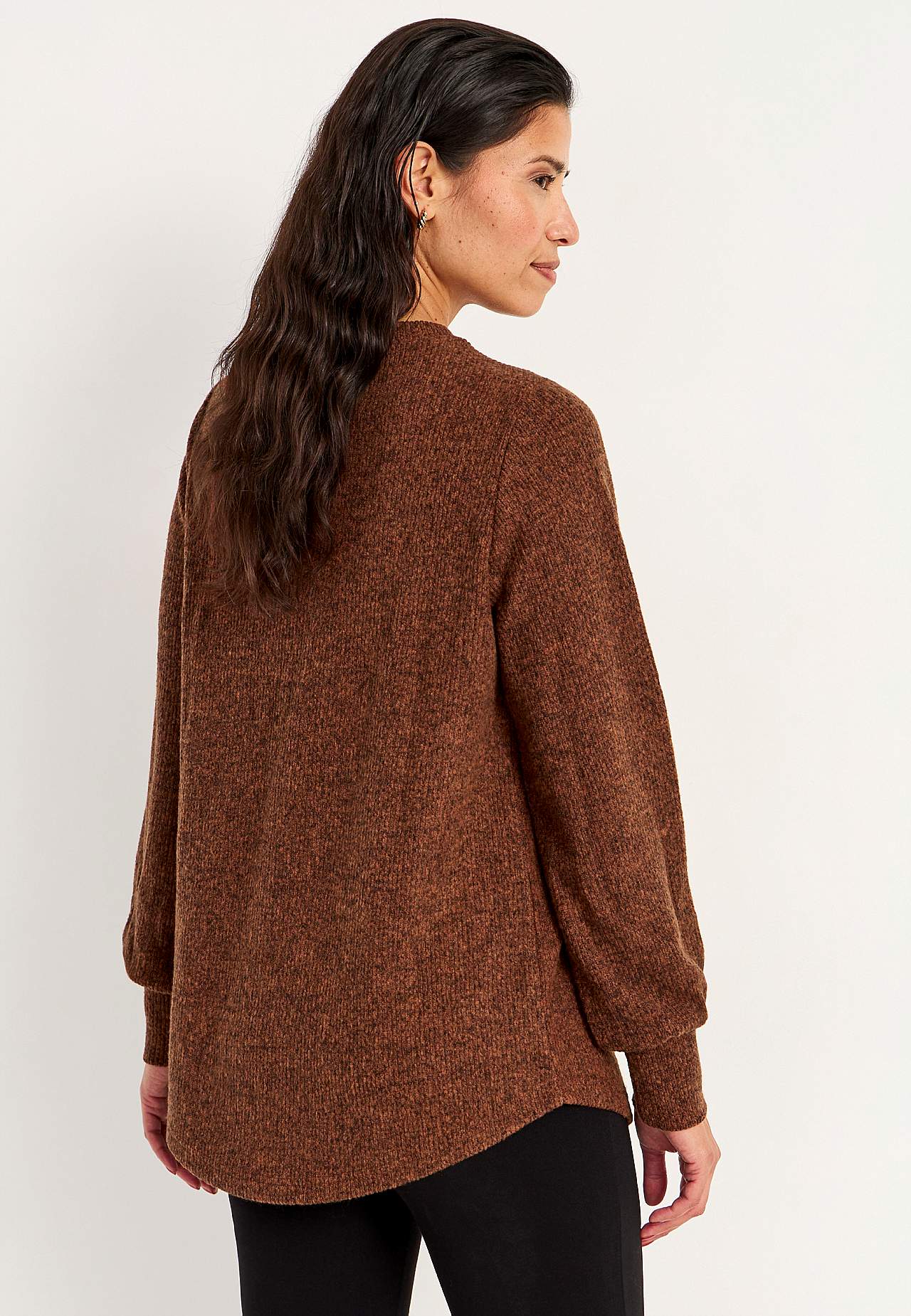 Knitted, soft jumper