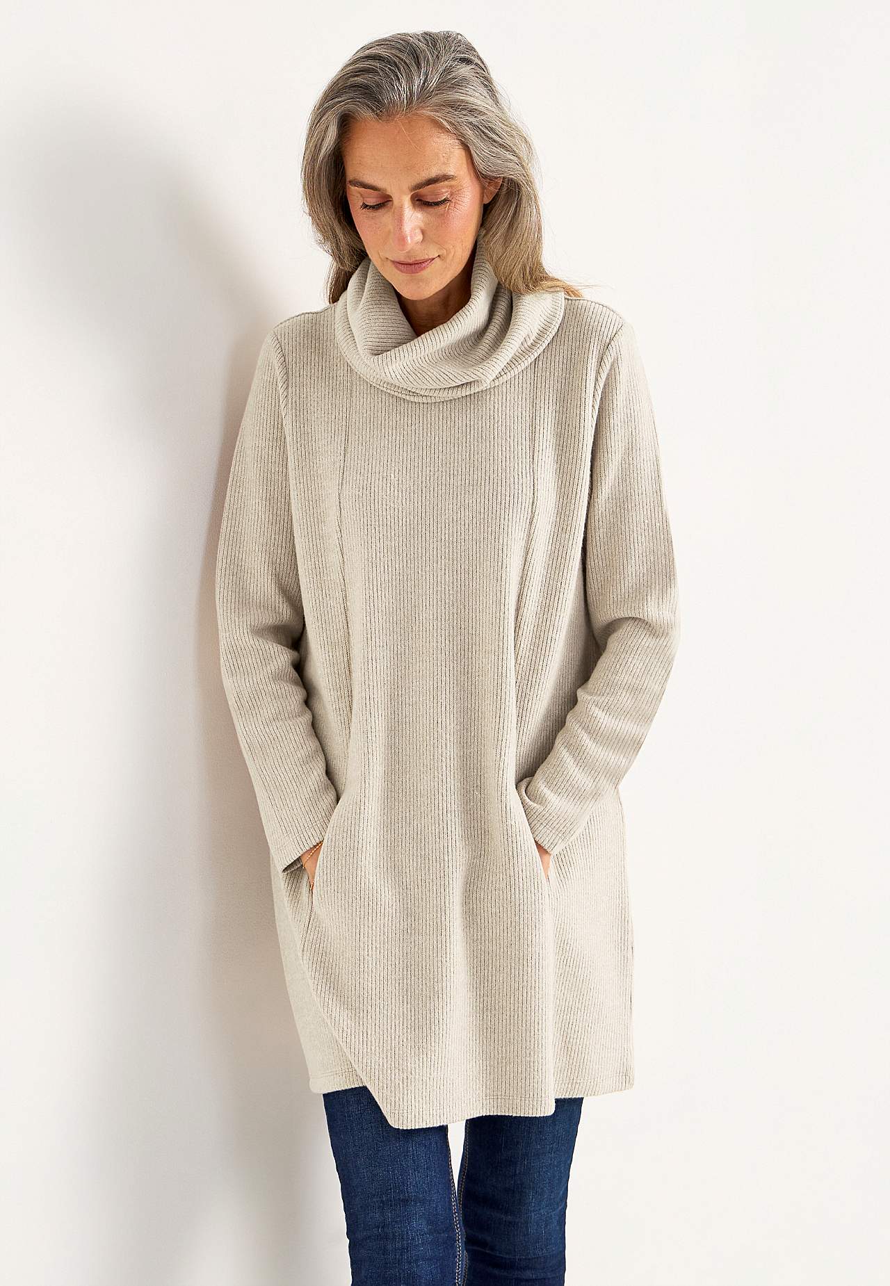 Super soft tunic with pockets