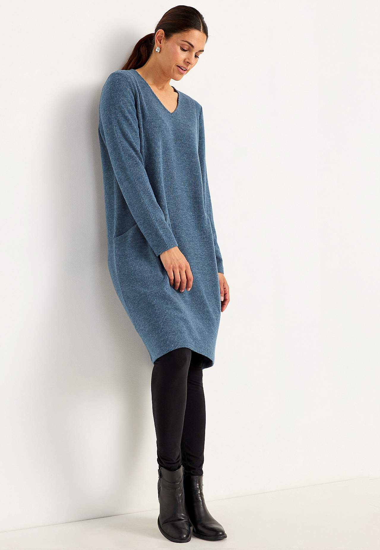 Super soft dress with pockets