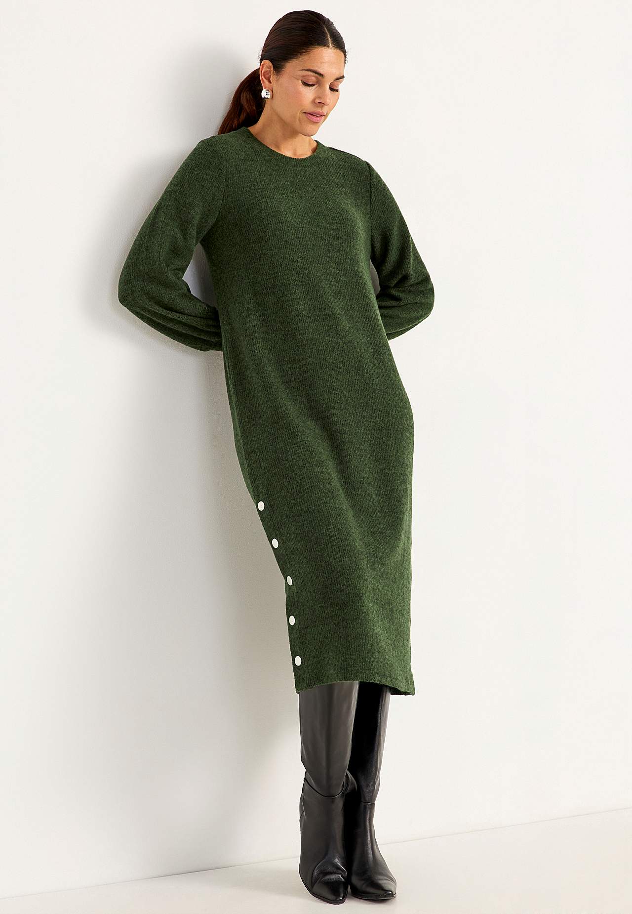 Super soft dress with buttons
