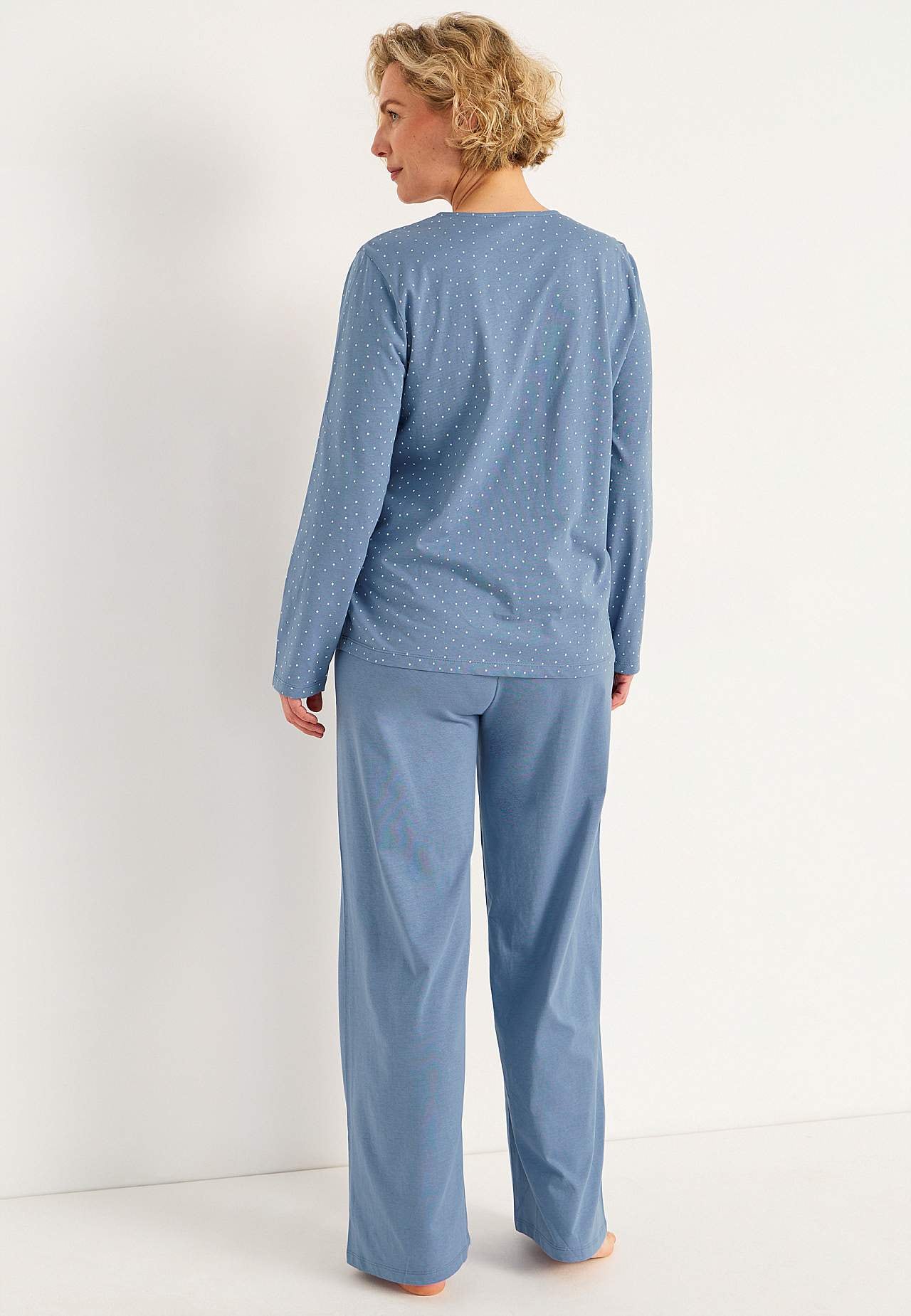 Two piece pyjamas with dots