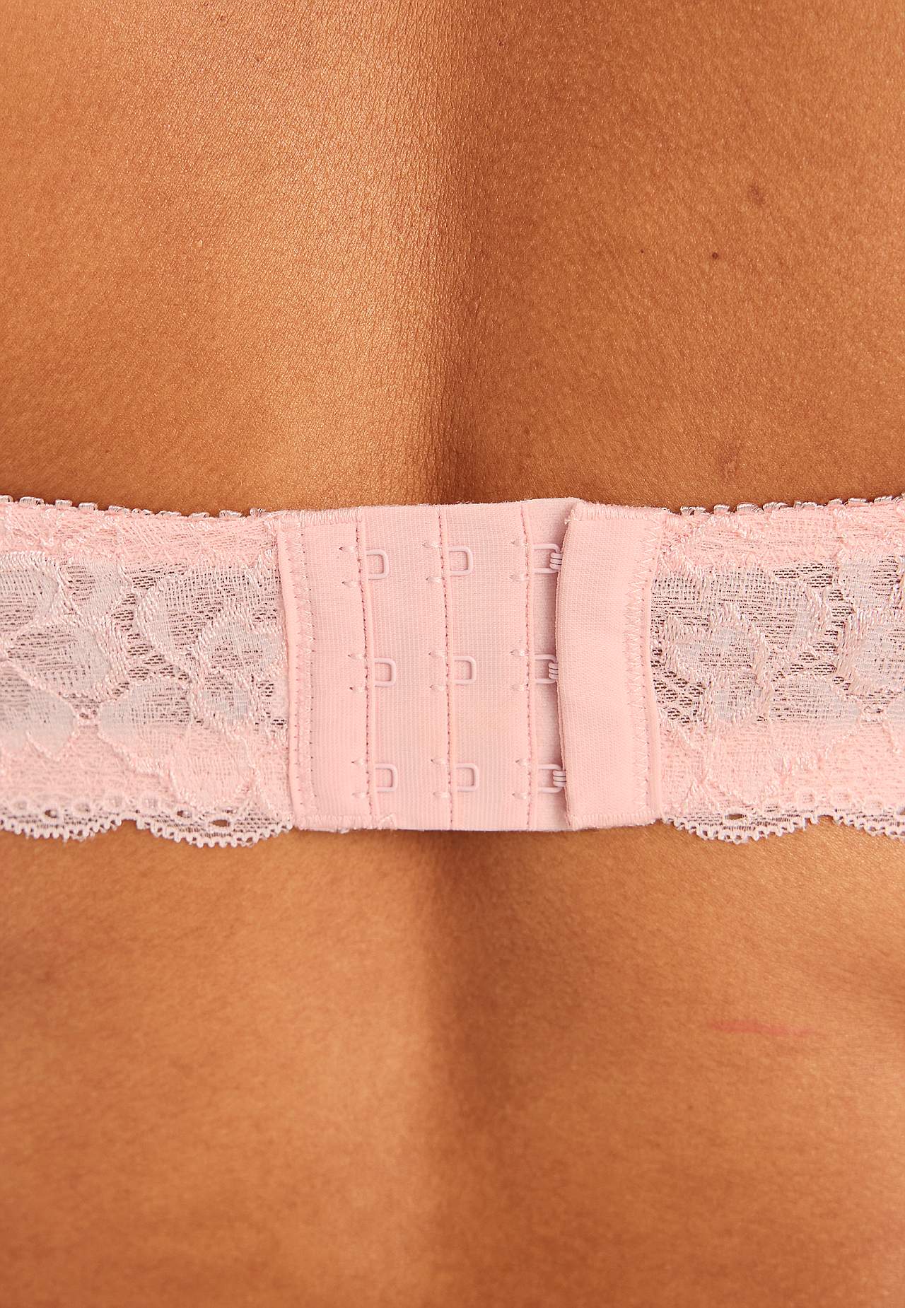 Push-up bra