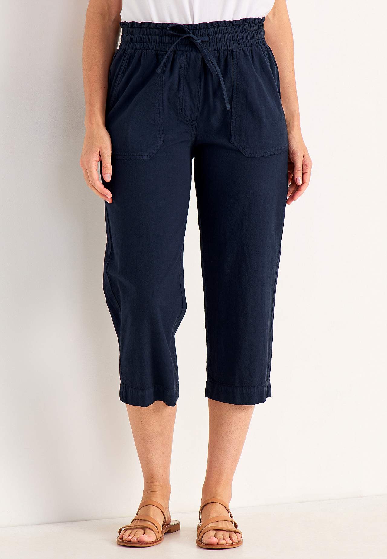 Capri trousers in washed cotton Jade