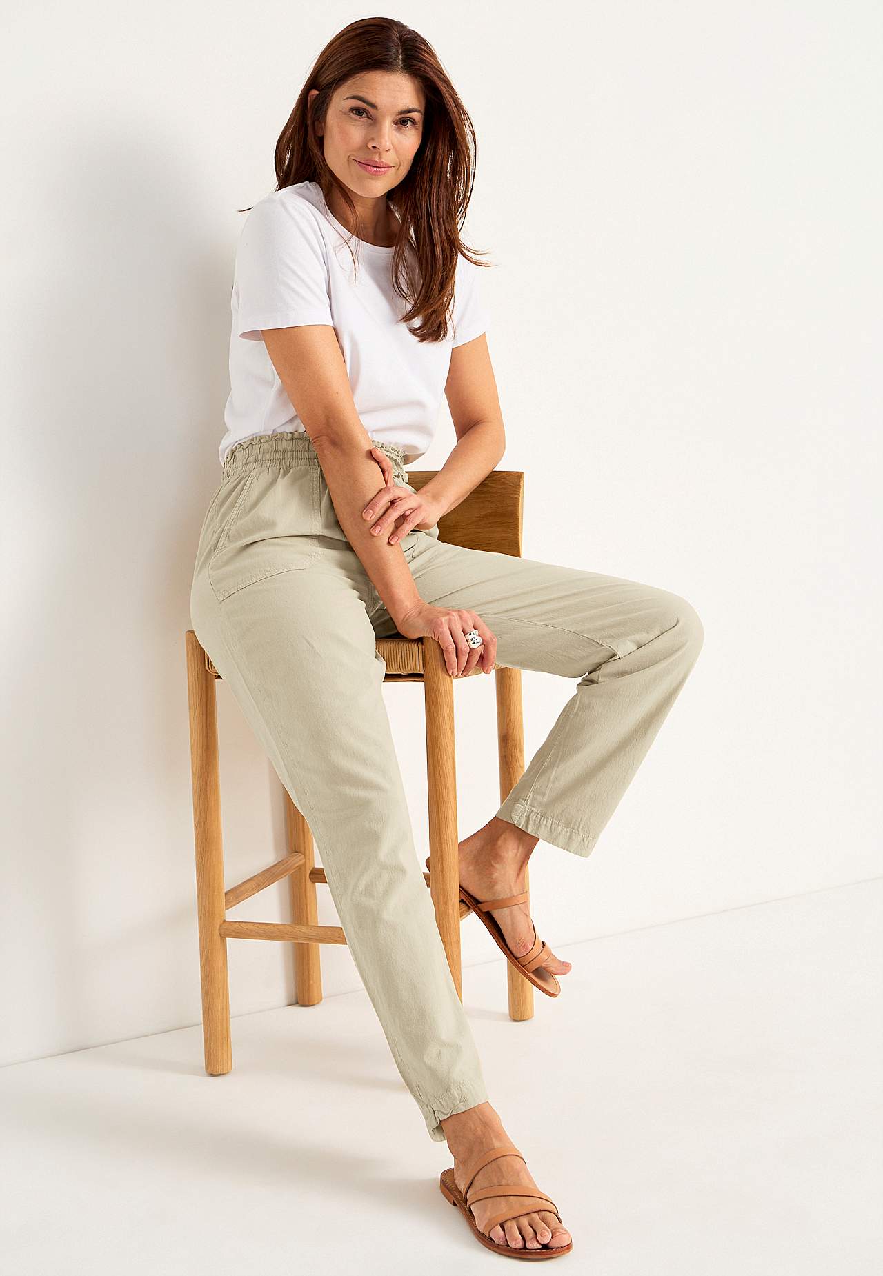 Long trousers in washed cotton
