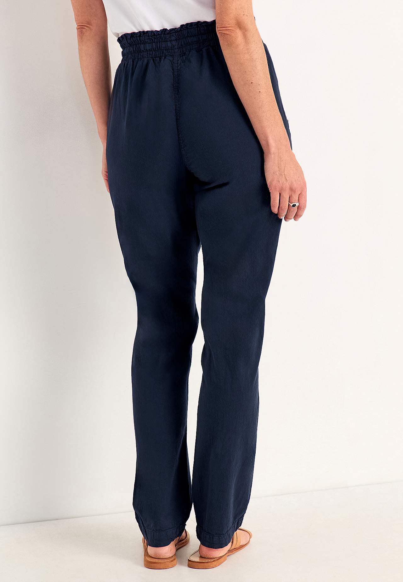 Long trousers in washed cotton
