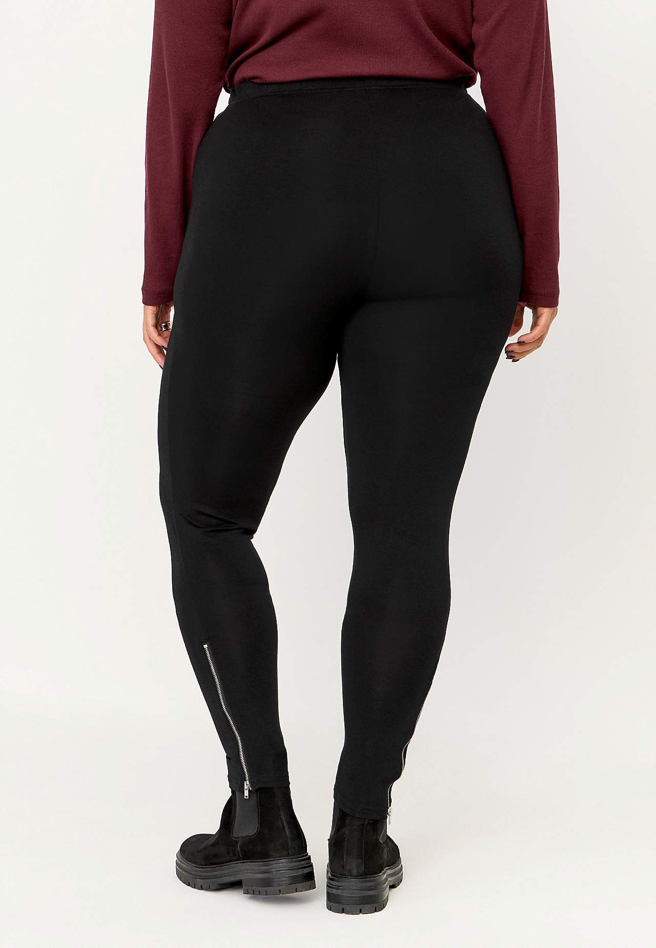 Leggings with zips