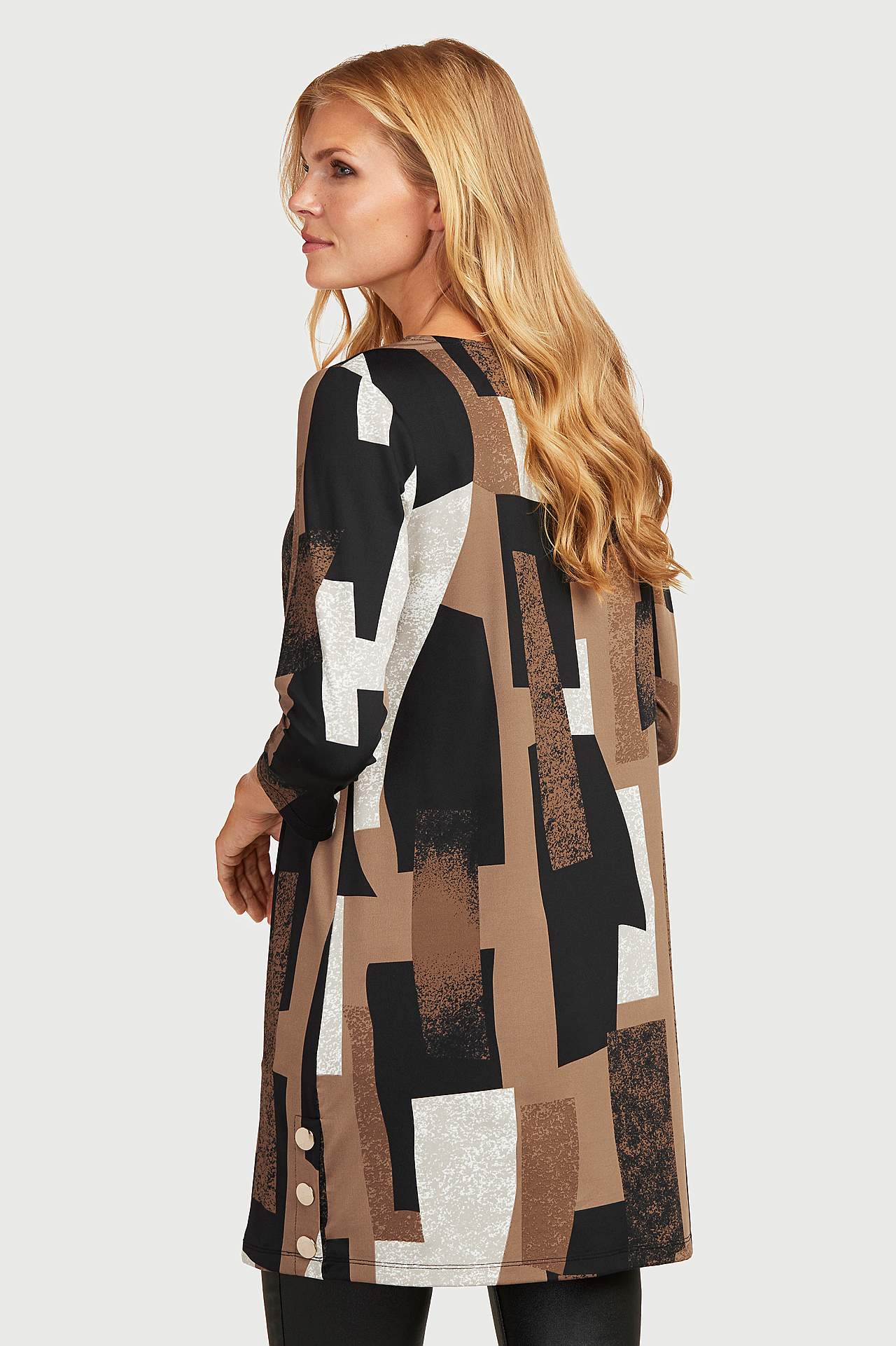 Stylish tricot tunic