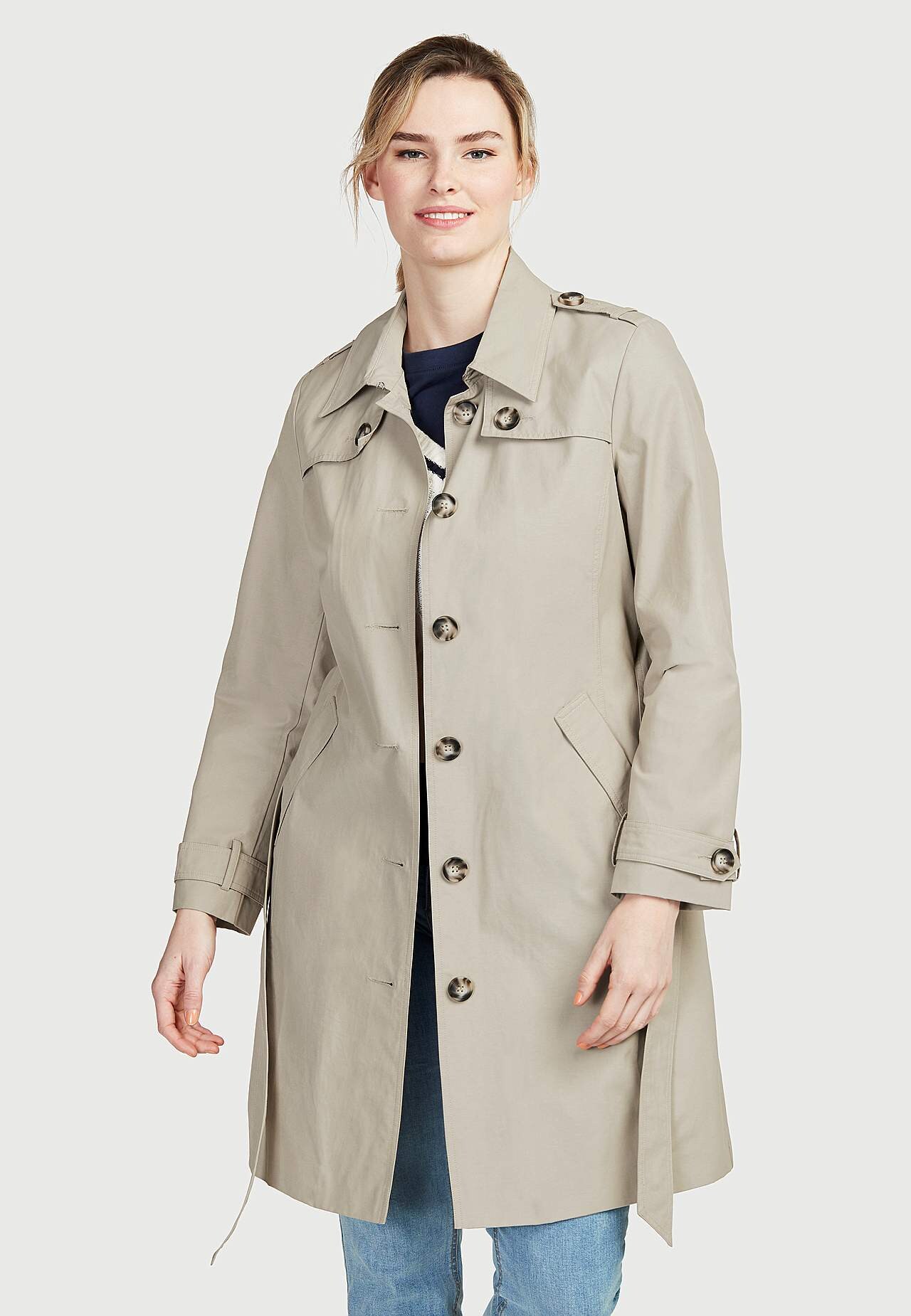 Trenchcoat Tea 
