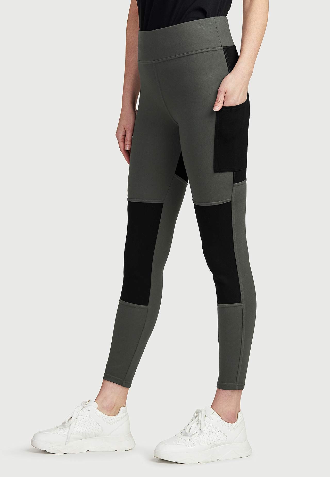 Leggings with side pockets