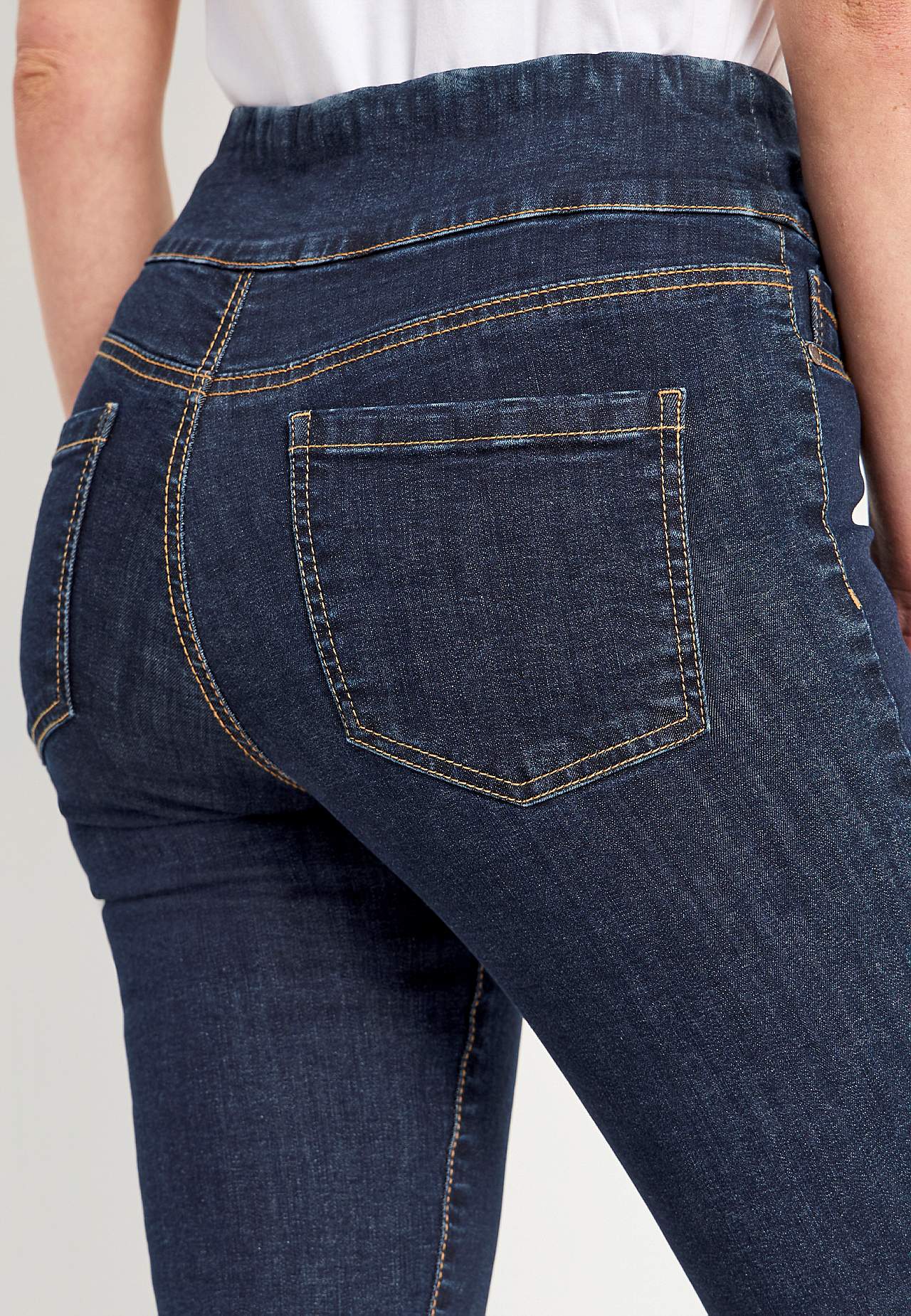 Super comfortable capri jegging in denim Elin