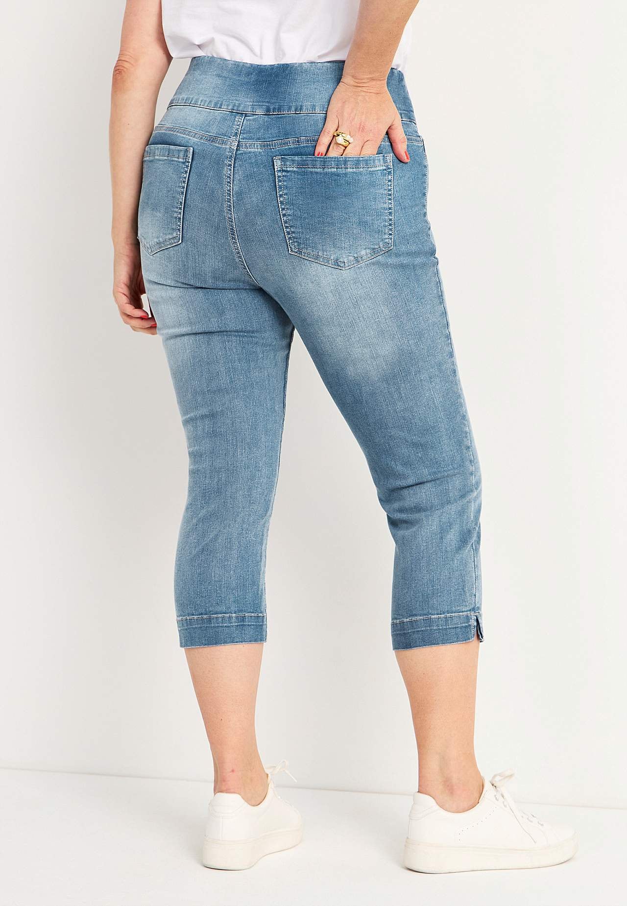 Super comfortable capri jegging in denim Elin