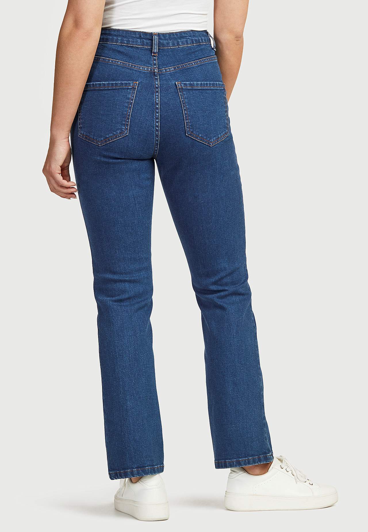 Straight jeans in organic cotton Nissan