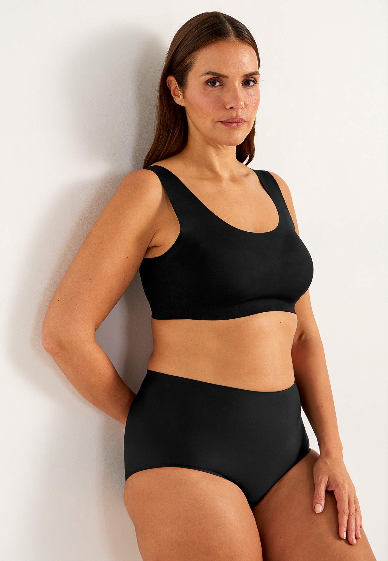 Seamless soft bra