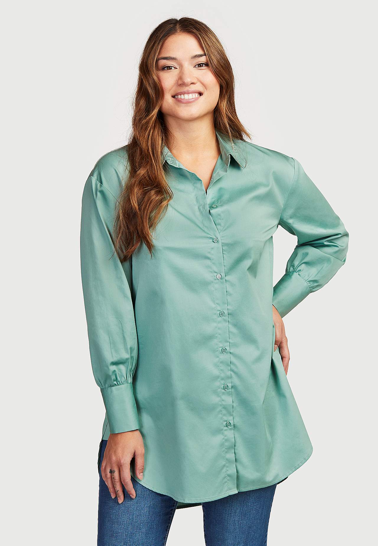 Long shirt in cottonsatin Cora