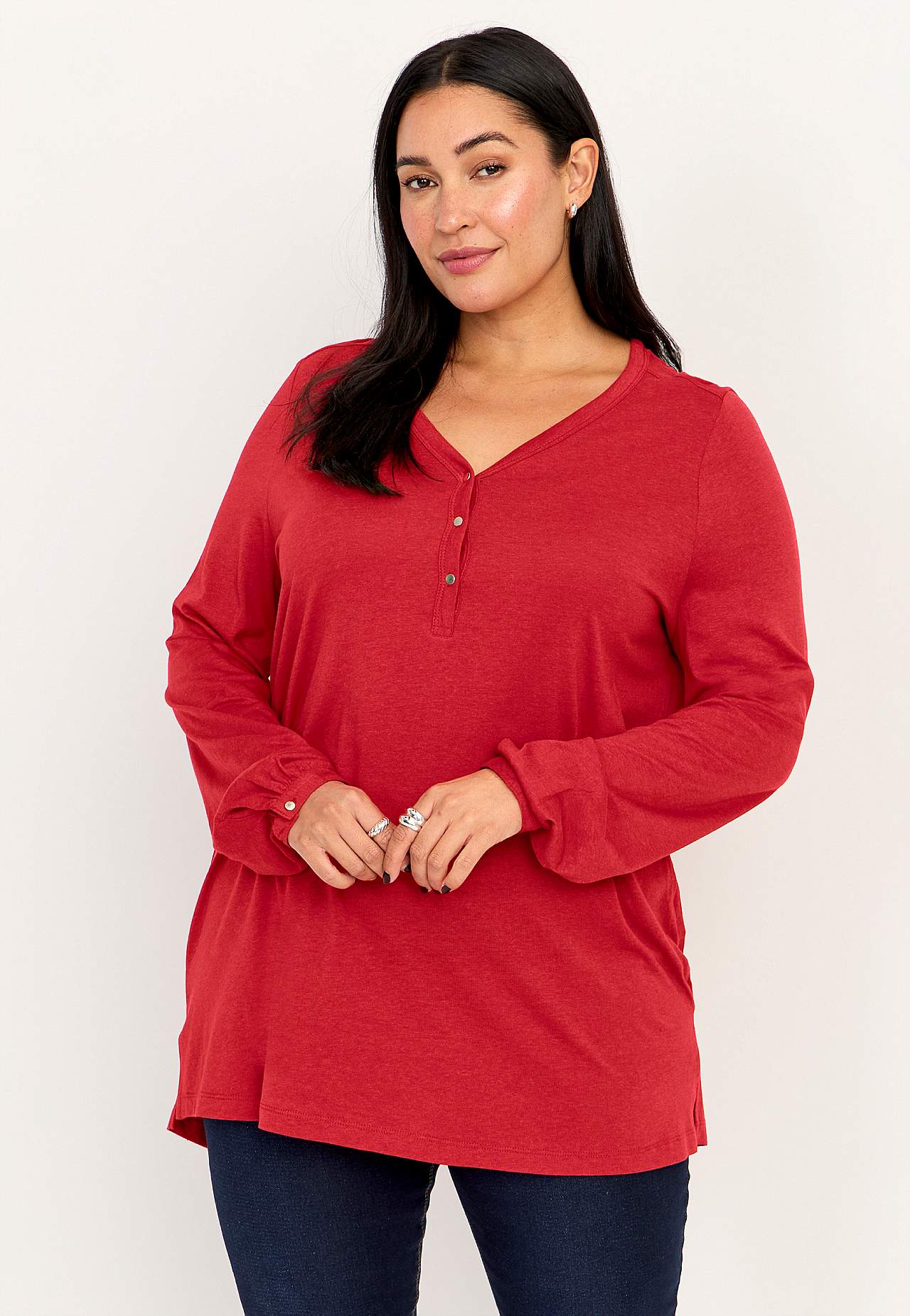 Jersey tuniq with v-neck cut