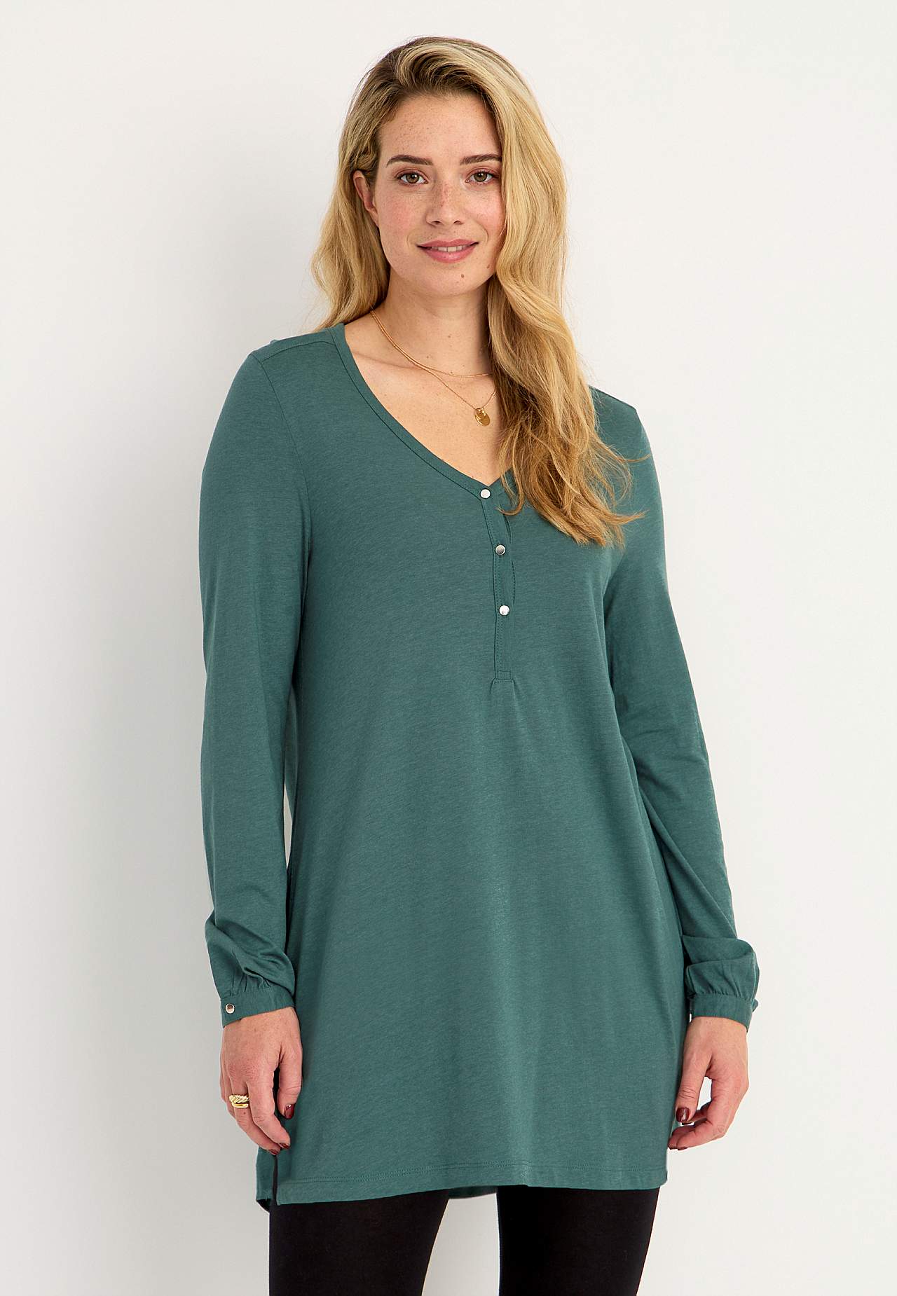 Jersey tuniq with v-neck cut