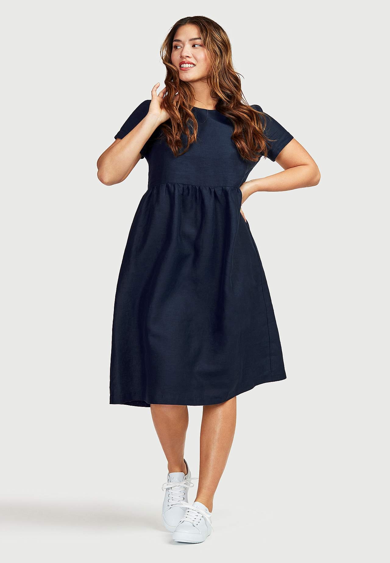 Linen Premium dress with short sleeve