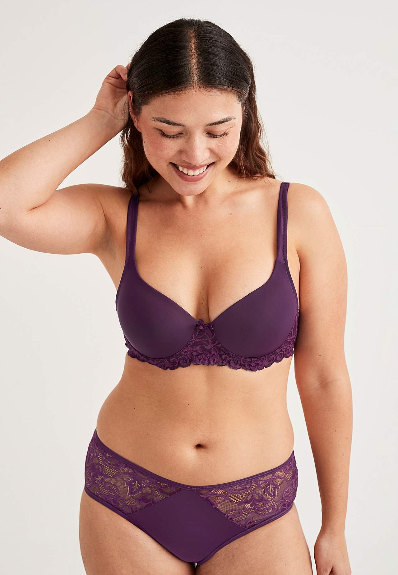 T-shirt bra
